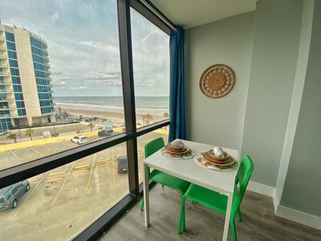 Ocean Side Inn Studios دايتونا بيتش المظهر الخارجي الصورة